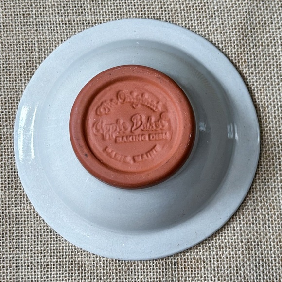 Vintage Original Apple Bakes Baking Dish Pottery Blue Trim Rustic Cottage Core - Picture 2 of 3